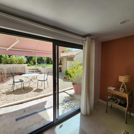 Myluberon-Appartement Au Pied Du Luberon Lauris Exterior photo